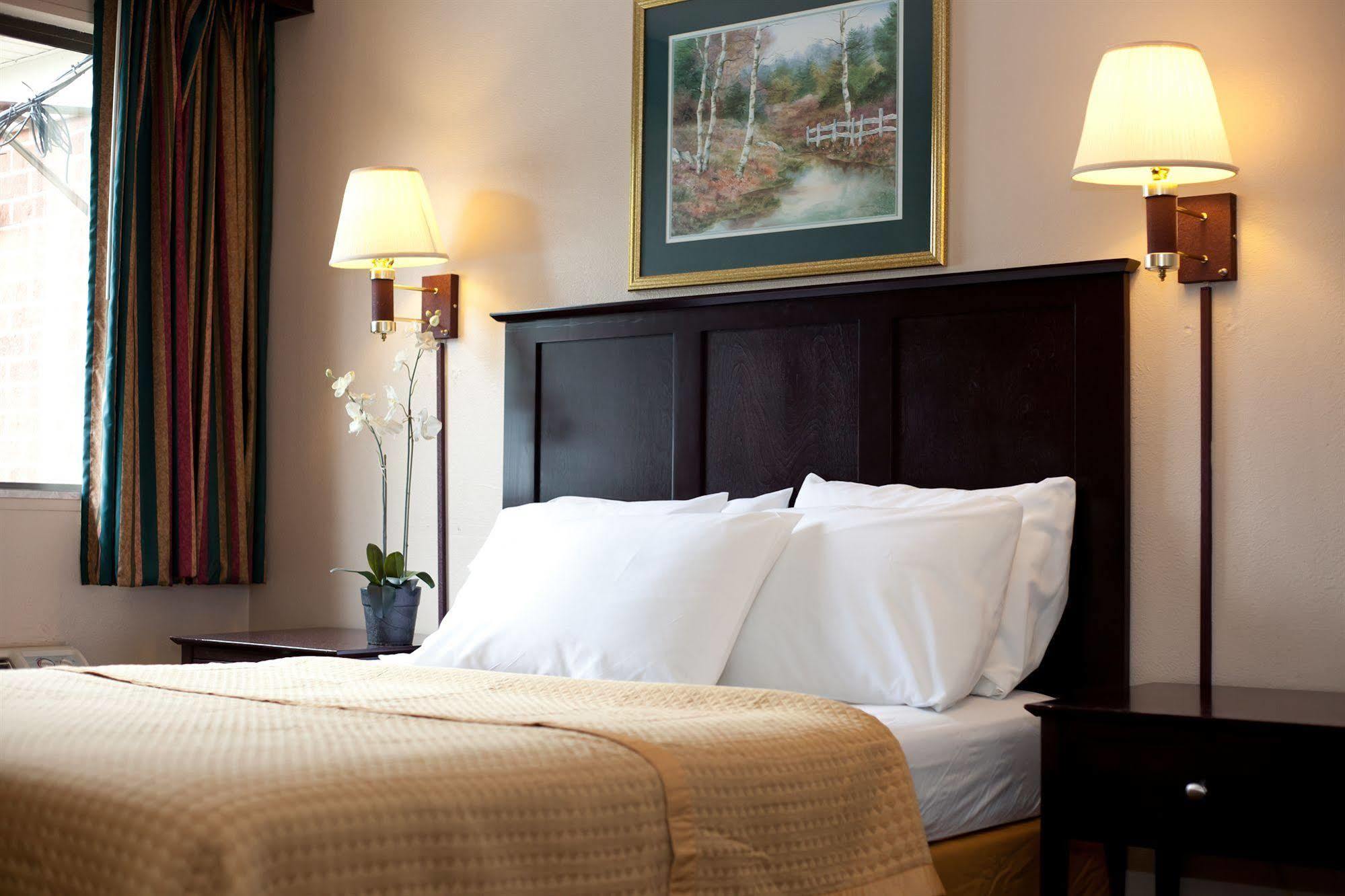 Timberlake Motel Lynchburg Bagian luar foto